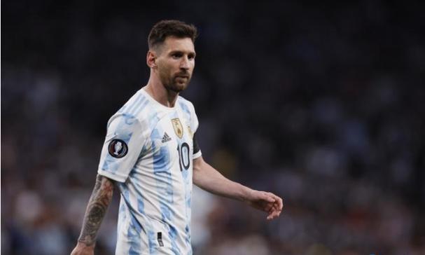 马斯克：计划每年在太空